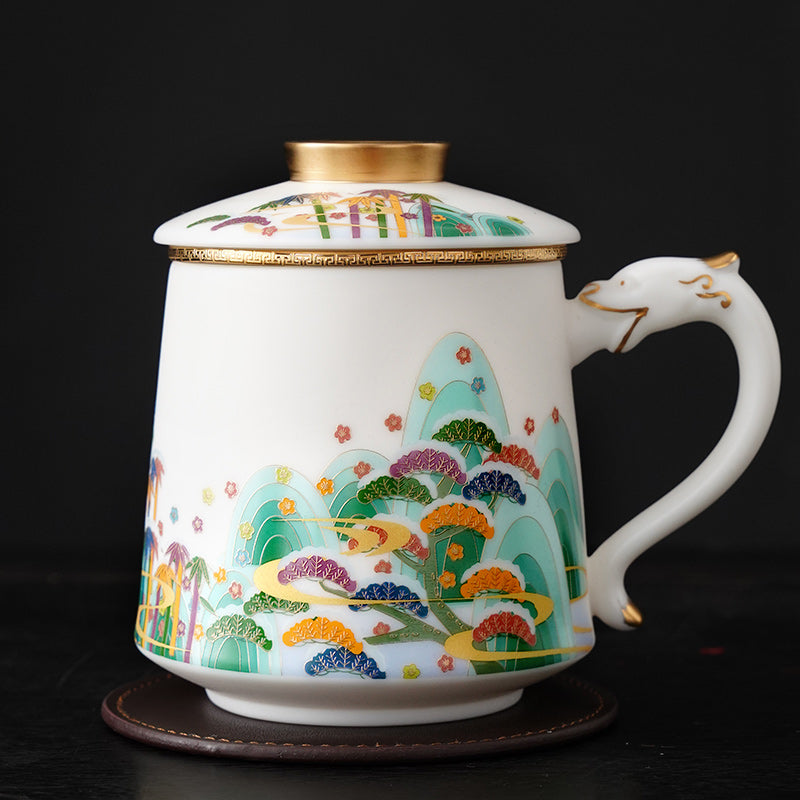 Tea mug with mountain view, a combination of art and modern craftsmanship