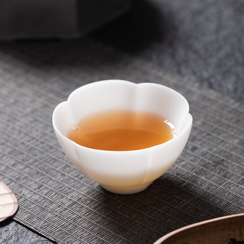 What Are The Incredible Aspects Of The Mutton Fat Jade Porcelain Tea Cup