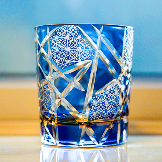 Lightning Whiskey Glasses, lightning-inspired rocks glass for whiskey and bourbon — Kingwares Crystal Whiskey Glass | Kingwares